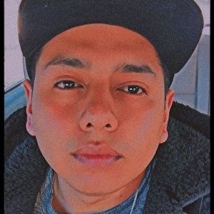 Meet your Posher, Adrián